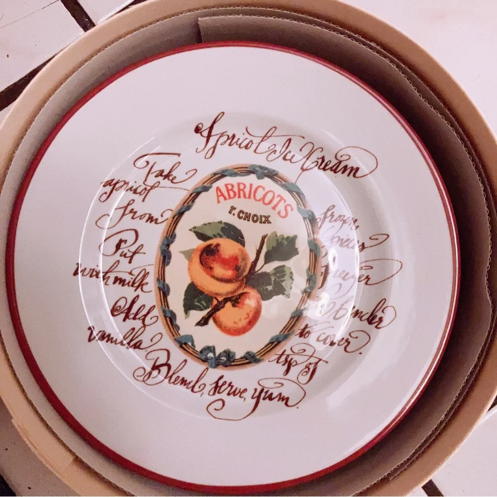 Williams and Sonoma set of 6 Desert/Salad/Appetizer Plates Harvest Market 8”